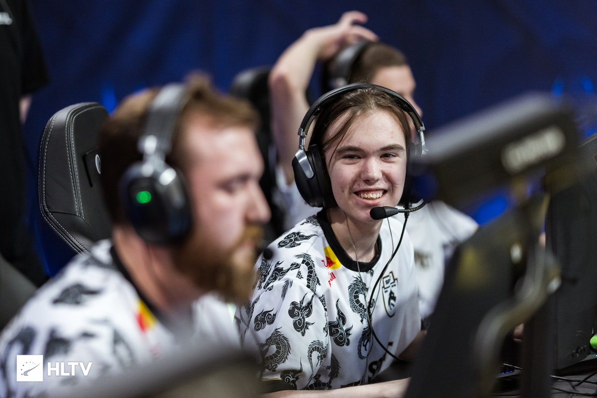 才是对其职 才是对其职